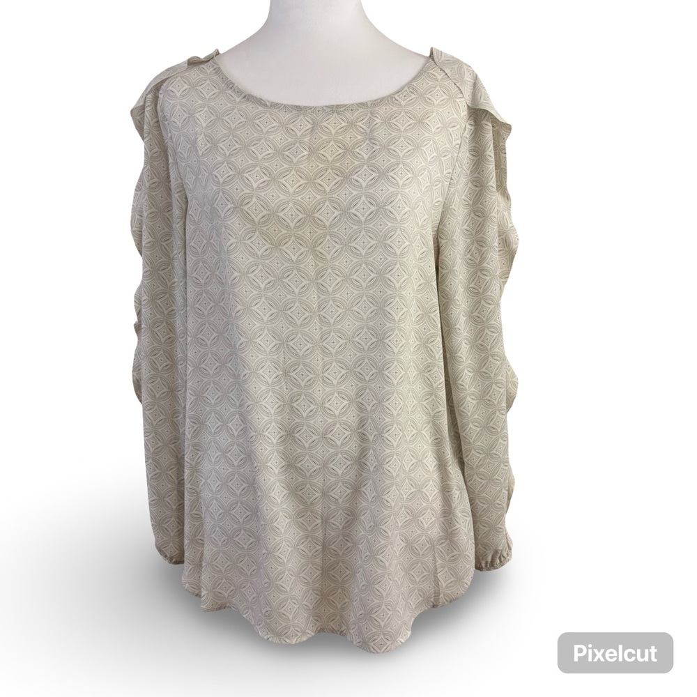 Banana Republic Blouse Gray and White Diamond Pattern MP